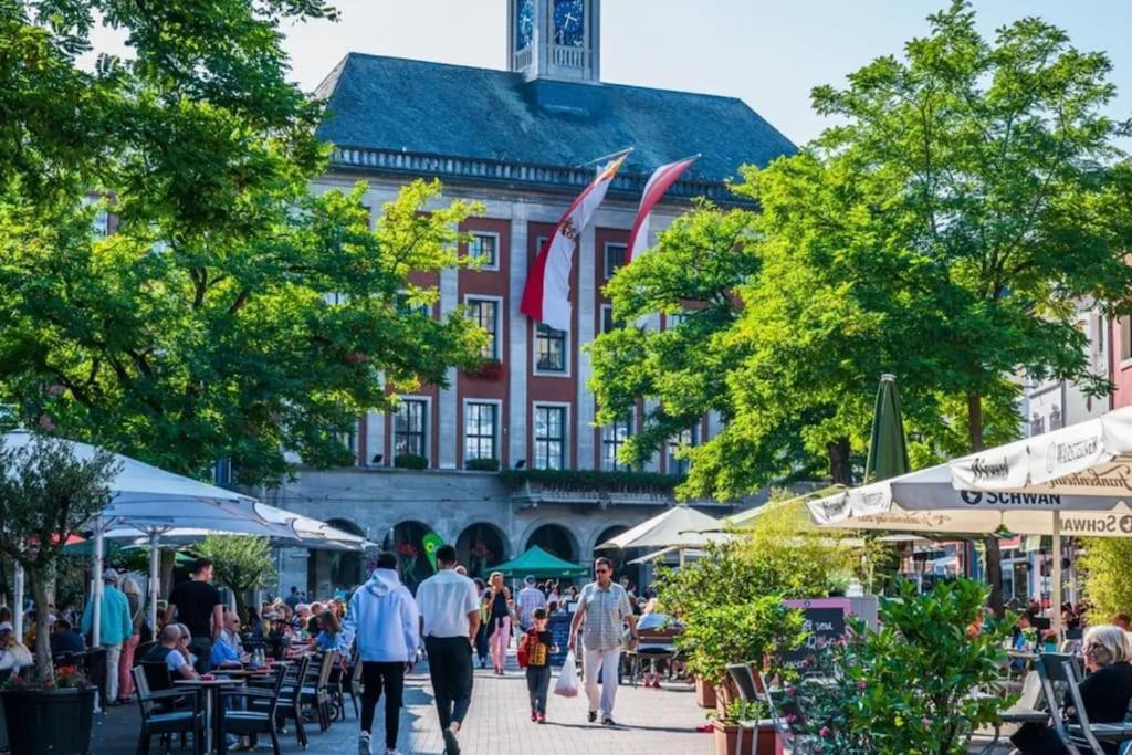 1 Og Direkt An Der Laga 2026 - Moderne Stadtwohnung Am Neusser Markt! Екстериор снимка